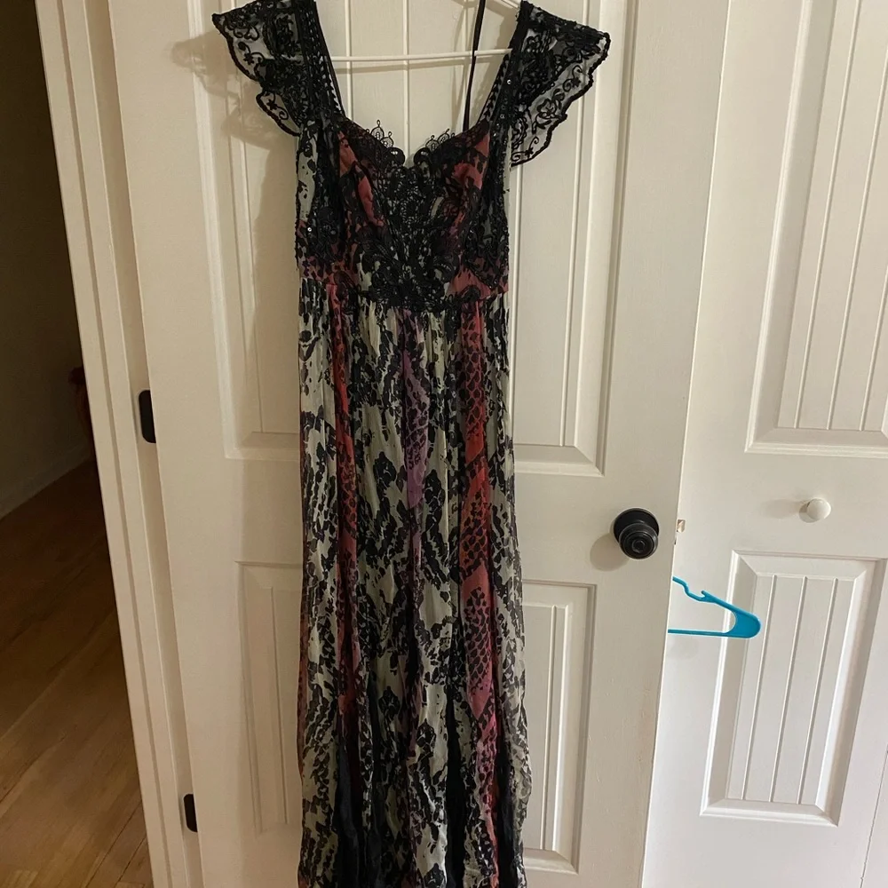 Free People Wild Hearts Maxi dress absolutely stunning dress! Size 6 - Picture 5 of 16